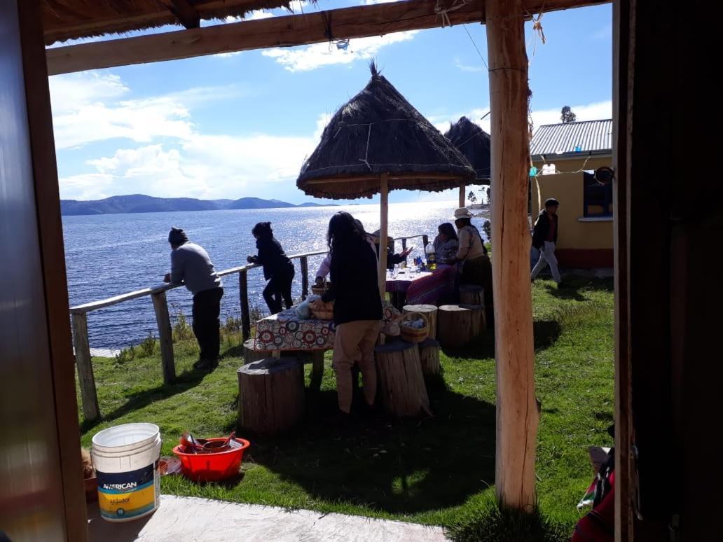 فندق Hostal Luna Del Titikaka En Isla De La Luna Bolivia المظهر الخارجي الصورة