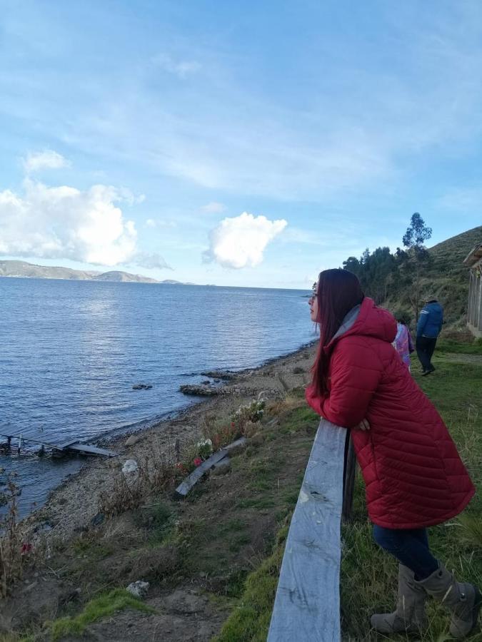 فندق Hostal Luna Del Titikaka En Isla De La Luna Bolivia المظهر الخارجي الصورة